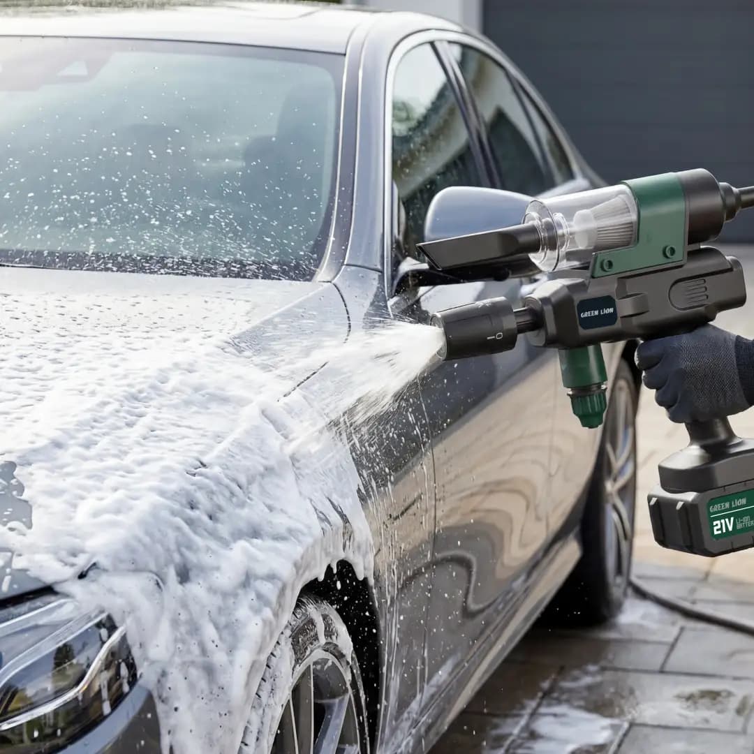 Green Lion Trio Wash Gun Car Wash, Vacuum Cleaner & Air Blower - Black