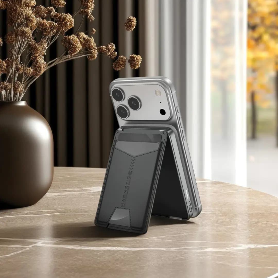 Green Lion Mag Mate 5000mAh Magnetic Power Bank with Card Holder