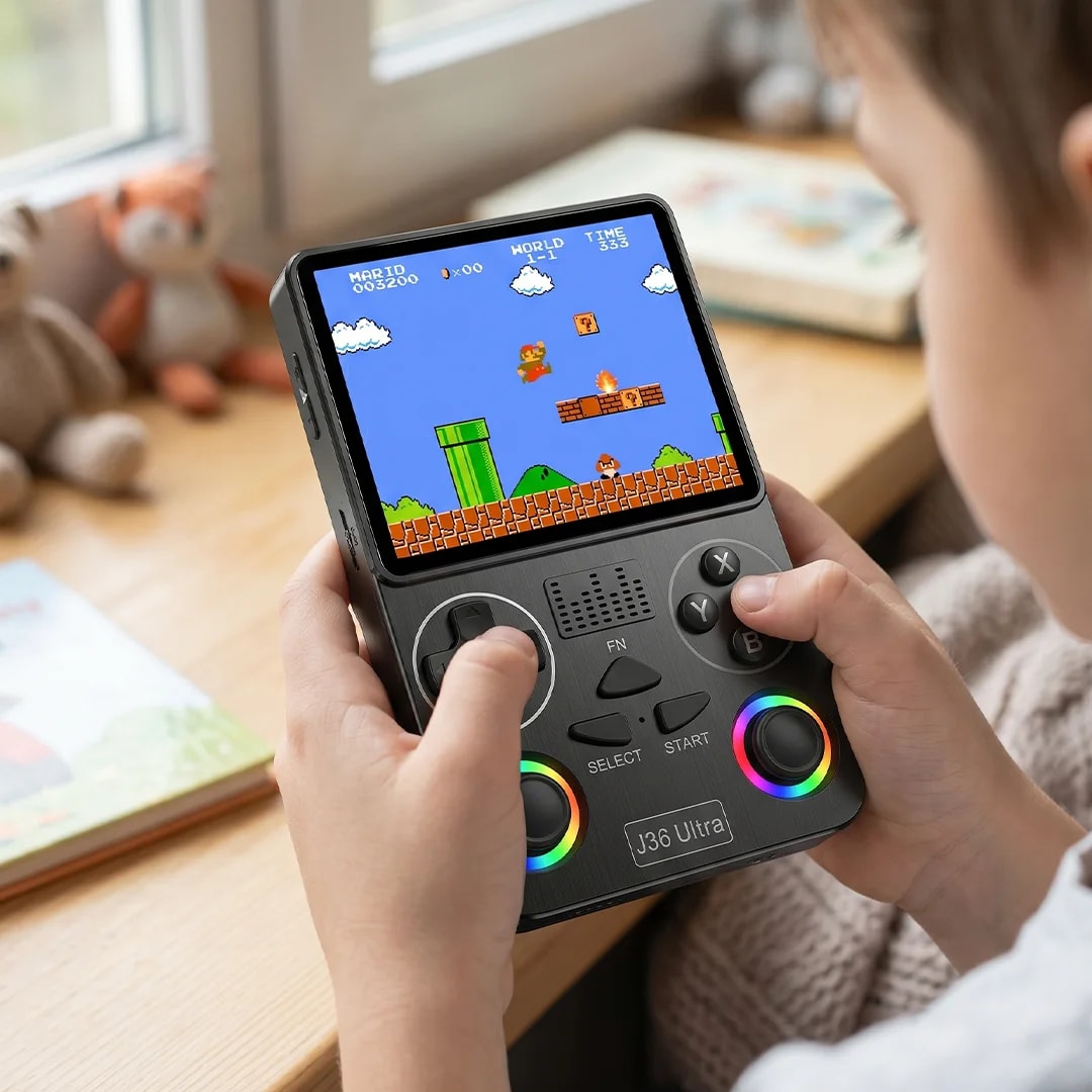 Ultra Portable Retro Game Console 3