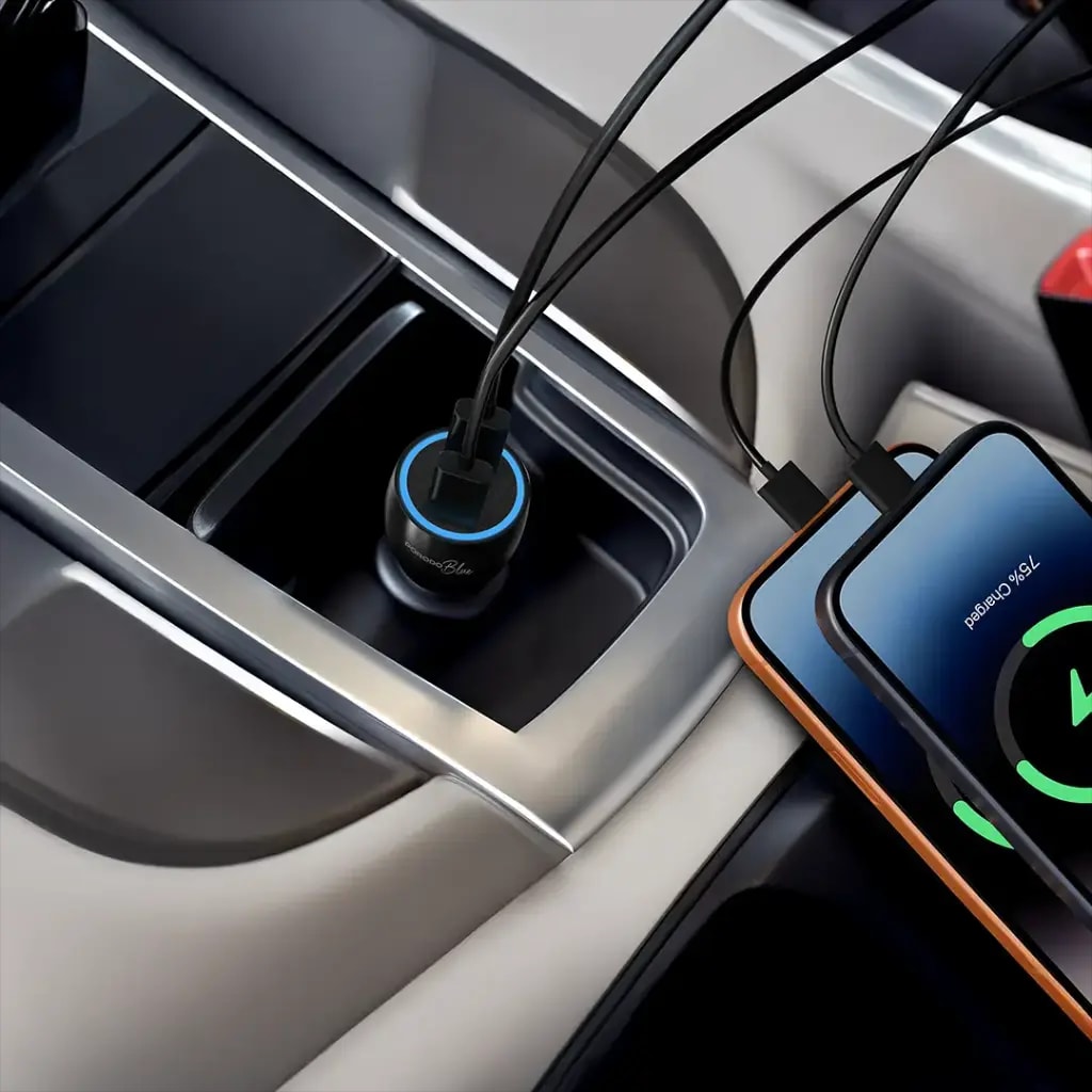 Dual Port PD 30W USB-C Car Charger 3
