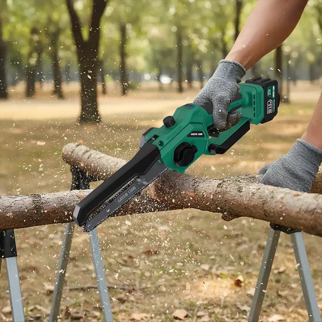 Green Lion GES-8 Brushless Cordless Electric Chainsaw 8"