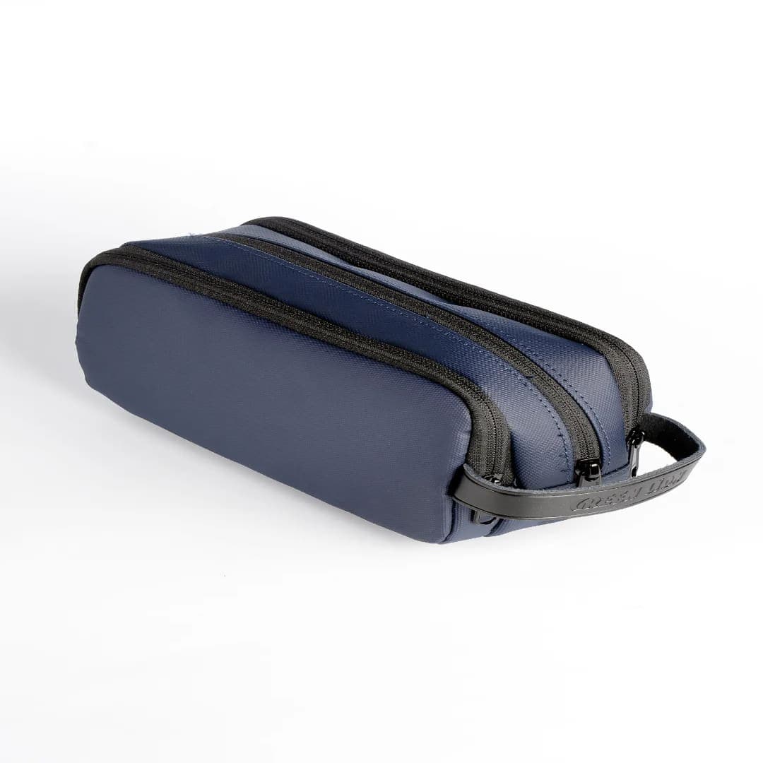 Green Lion Elegant Pouch