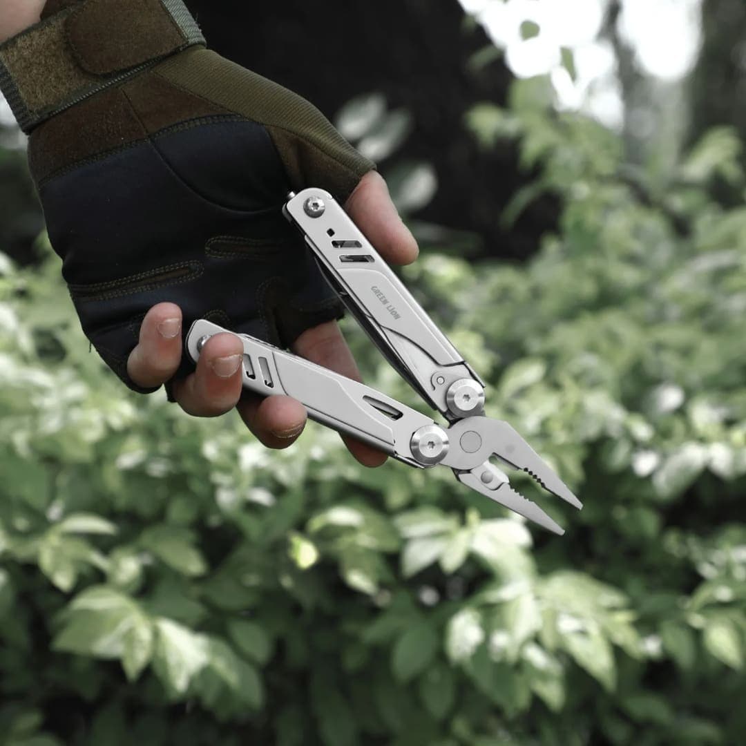 Green Lion Multi-Plier X 15 In 1 Multi Tool Kit